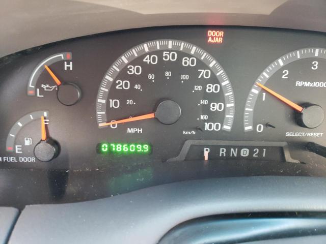 Photo 9 from auction – 2000 FORD F150 with VIN 1FTRX18W0YNC00361