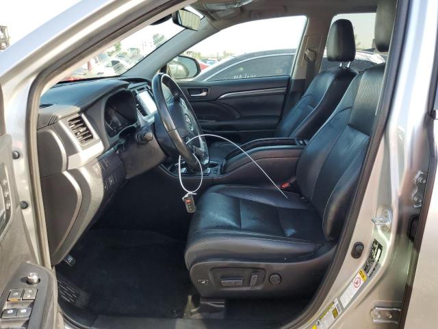 Photo 7 from auction – 2019 TOYOTA HIGHLANDER with VIN 5TDDZRFHXKS996903