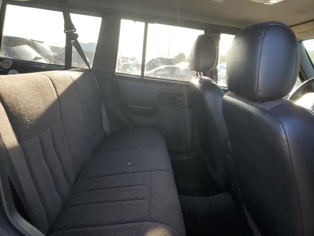 Photo 11 from auction – 2001 JEEP CHEROKEE C with VIN 1J4FF58SX1L520681