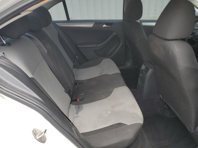 Photo 10 from auction – 2017 VOLKSWAGEN JETTA S with VIN 3VW2B7AJ9HM337601