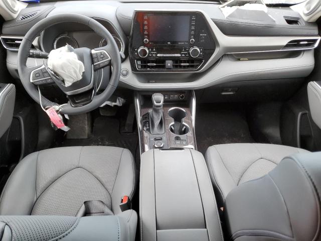 Photo 8 from auction – 2022 TOYOTA HIGHLANDER with VIN 5TDDZRBH1NS215079