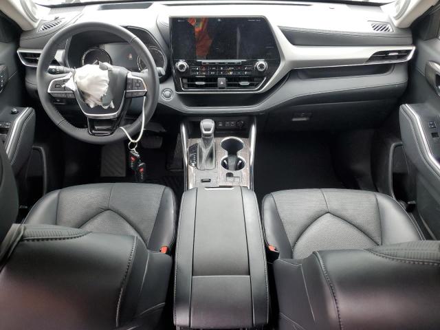 Photo 8 from auction – 2022 TOYOTA HIGHLANDER with VIN 5TDFZRAH9NS140027