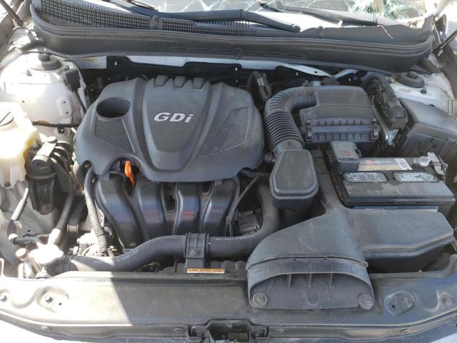 Photo 11 from auction – 2012 HYUNDAI SONATA SE with VIN 5NPEC4AC7CH314524
