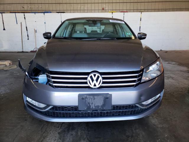 Photo 5 from auction – 2015 VOLKSWAGEN PASSAT S with VIN 1VWAT7A39FC110840