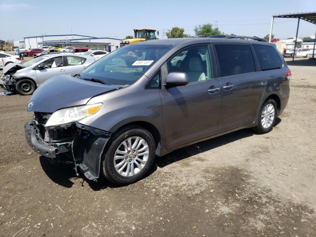 Photo 1 from auction – 2011 TOYOTA SIENNA XLE with VIN 5TDYK3DCXBS081589