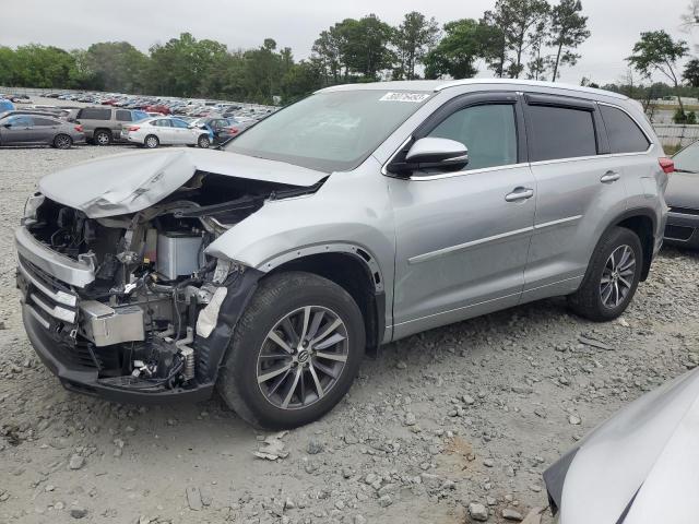 TOYOTA HIGHLANDER 2017 with VIN 5TDJZRFH3HS477641 - Photo from auction