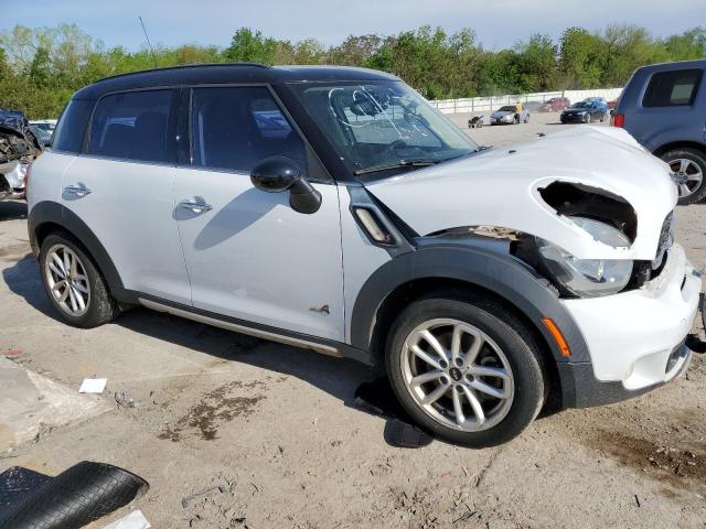 Photo 4 from auction – 2016 MINI COOPER S C with VIN WMWZC5C5XGWP49735