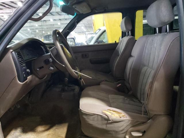 Photo 7 from auction – 2000 TOYOTA TACOMA with VIN 4TAWM72N2YZ588924