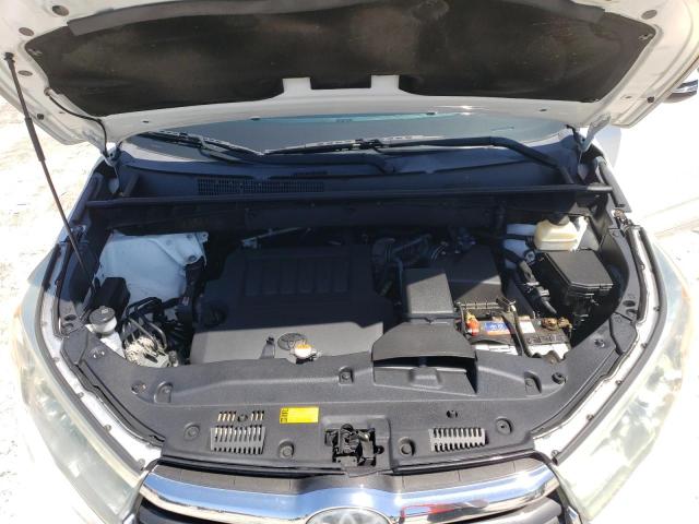 Photo 12 from auction – 2015 TOYOTA HIGHLANDER with VIN 5TDDKRFH4FS197578