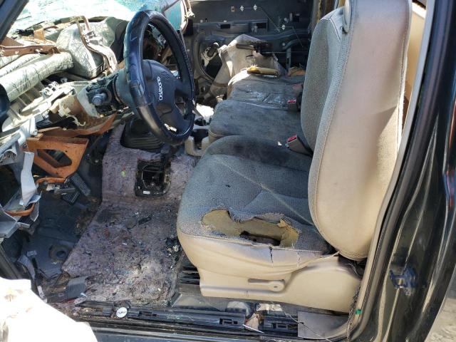 Photo 7 from auction – 2003 CHEVROLET SILVERADO with VIN 1GCEK14XX3Z284220