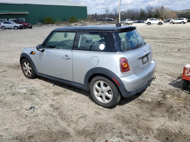 Photo 2 from auction – 2008 MINI COOPER with VIN WMWMF33548TT65555