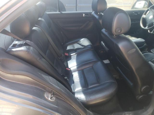 Photo 10 from auction – 2004 VOLKSWAGEN JETTA GLS with VIN 3VWSR69M44M092740