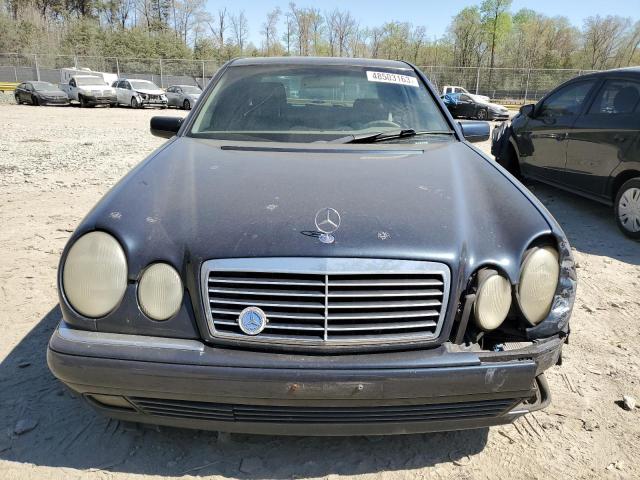 Photo 5 from auction – 1998 MERCEDES-BENZ E 320 with VIN WDBJF65F5WA516441
