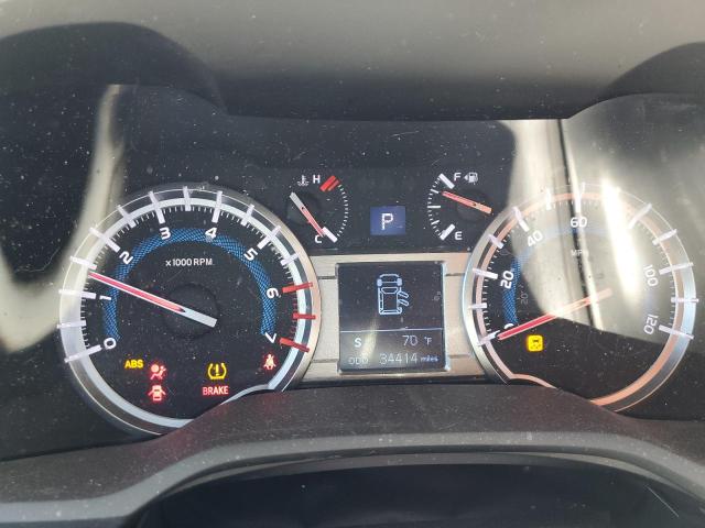 Photo 9 from auction – 2017 TOYOTA 4RUNNER SR with VIN JTEZU5JR3H5162382