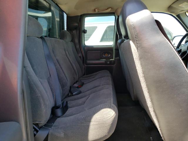Photo 10 from auction – 2003 CHEVROLET SILVERADO with VIN 2GCEC19V131196346