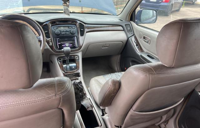 Photo 9 from auction – 2002 TOYOTA HIGHLANDER with VIN JTEGF21A820039272