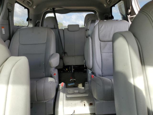 Photo 10 from auction – 2018 TOYOTA SIENNA XLE with VIN 5TDYZ3DC6JS938128
