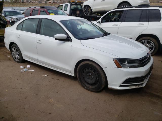 Photo 4 from auction – 2017 VOLKSWAGEN JETTA S with VIN 3VW2B7AJ2HM305069