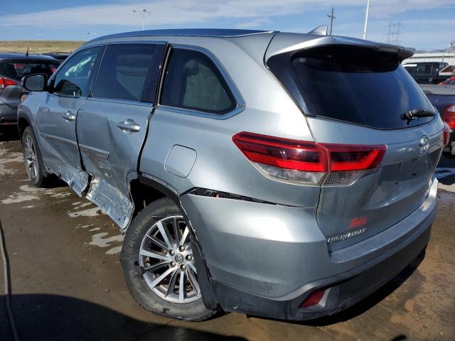 Photo 2 from auction – 2017 TOYOTA HIGHLANDER with VIN 5TDJZRFH1HS464113