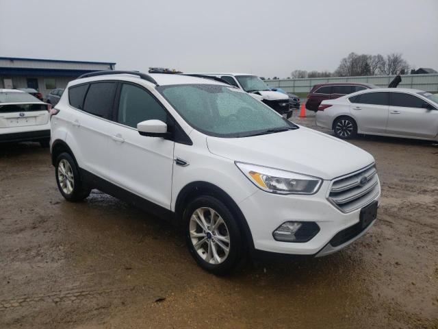 Photo 4 from auction – 2018 FORD ESCAPE SE with VIN 1FMCU0GD8JUD50475