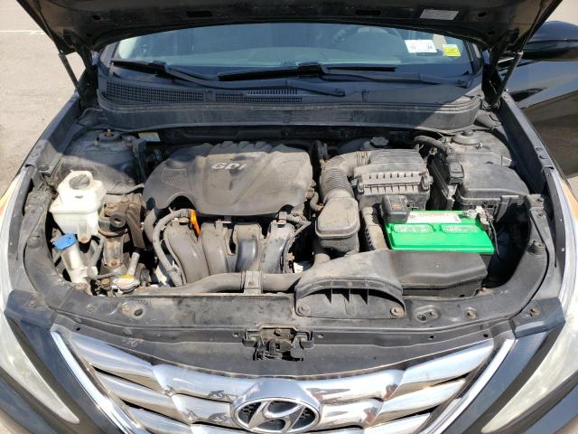 Photo 11 from auction – 2011 HYUNDAI SONATA SE with VIN 5NPEC4AC9BH242157