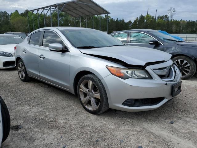 Photo 4 from auction – 2013 ACURA ILX 20 TEC with VIN 19VDE1F79DE010853