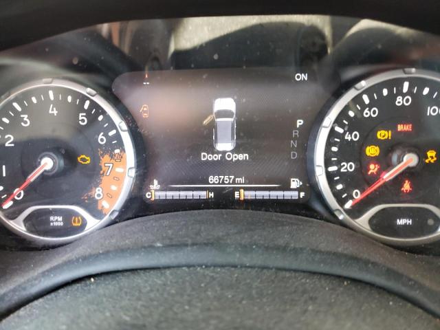 Photo 9 from auction – 2017 JEEP RENEGADE T with VIN ZACCJBCB1HPG43319