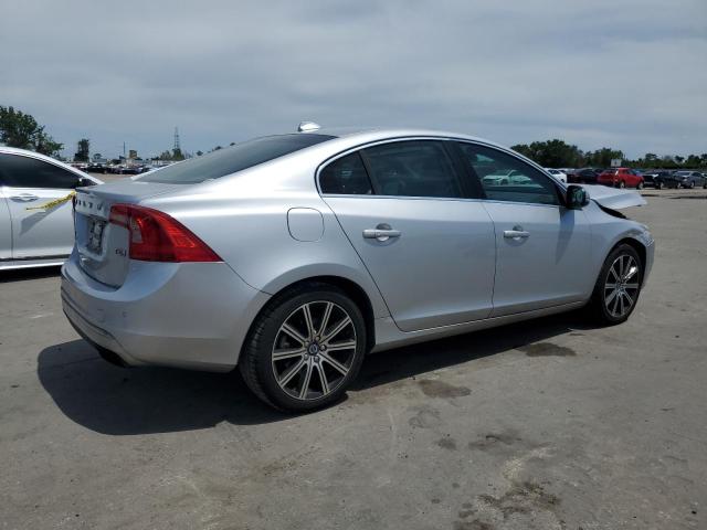 Photo 3 from auction – 2016 VOLVO S60 PREMIE with VIN LYV402FK0GB101736
