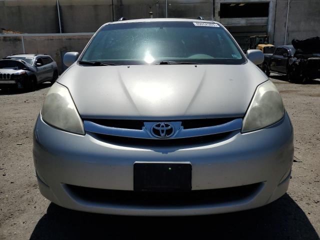Photo 5 from auction – 2010 TOYOTA SIENNA XLE with VIN 5TDDK4CC2AS028602