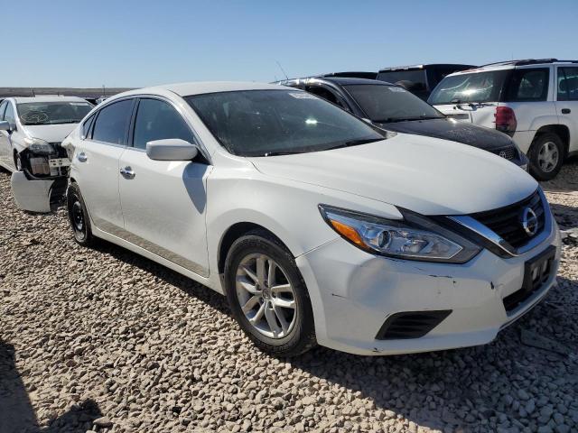 Photo 4 from auction – 2016 NISSAN ALTIMA 2.5 with VIN 1N4AL3AP0GN320236