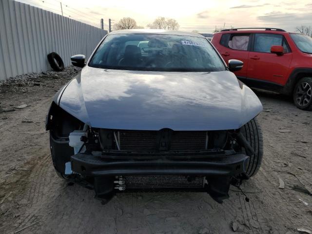 Photo 5 from auction – 2015 VOLKSWAGEN PASSAT S with VIN 1VWAT7A34FC117680