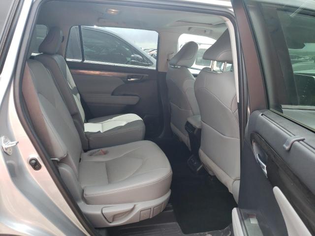 Photo 10 from auction – 2020 TOYOTA HIGHLANDER with VIN 5TDDZRBH2LS055534