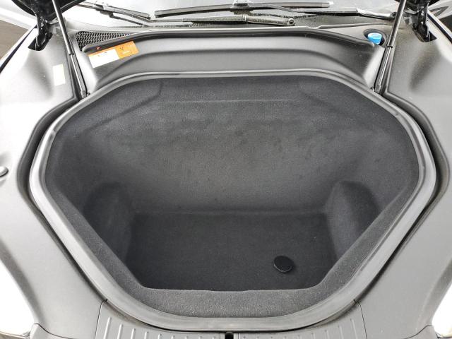 Photo 11 from auction – 2016 TESLA MODEL S with VIN 5YJSA1E40GF119797