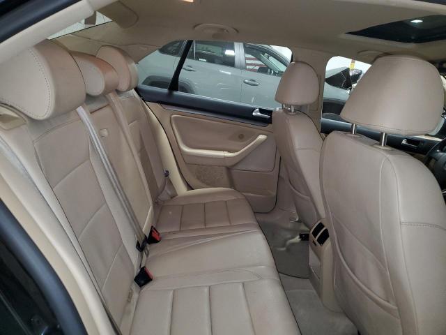 Photo 10 from auction – 2007 VOLKSWAGEN JETTA WOLF with VIN 3VWEF71K27M154064