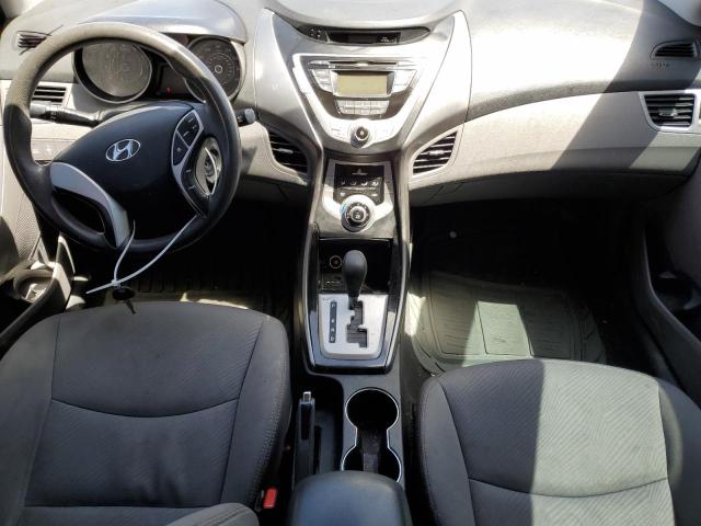 Photo 8 from auction – 2012 HYUNDAI ELANTRA GL with VIN 5NPDH4AE2CH139016