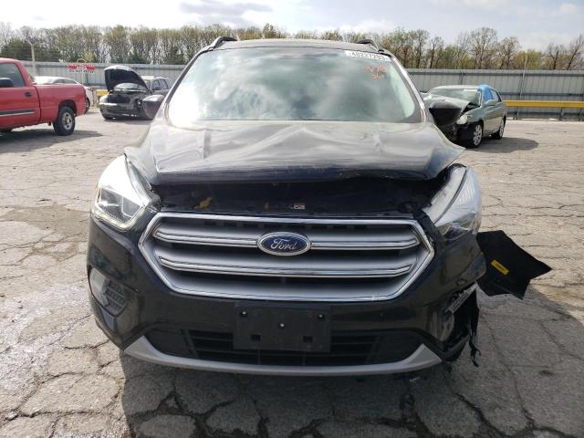 Foto 5 de la subasta – 2017 FORD ESCAPE SE con VIN 1FMCU0GD0HUB76220