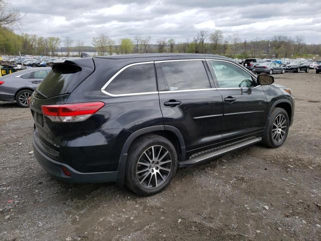 Photo 3 from auction – 2018 TOYOTA HIGHLANDER with VIN 5TDJZRFH9JS534981