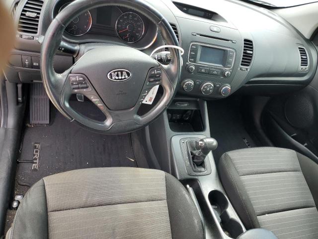 Photo 8 from auction – 2016 KIA FORTE EX with VIN KNAFX6A8XG5579554
