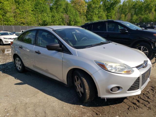 Photo 4 from auction – 2014 FORD FOCUS S with VIN 1FADP3E26EL191945