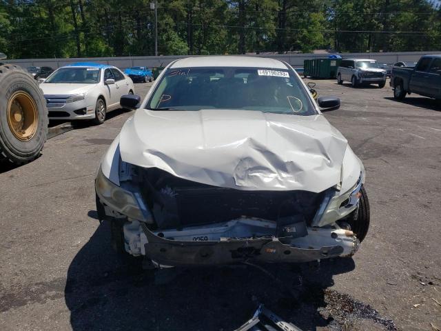 Photo 5 from auction – 2011 FORD TAURUS SE with VIN 1FAHP2DWXBG134488