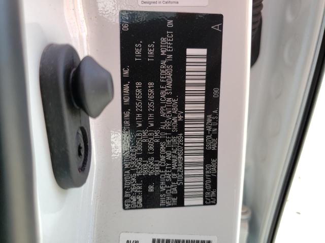 Photo 14 from auction – 2021 TOYOTA HIGHLANDER with VIN 5TDCZRAH9MS072894