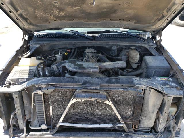Photo 11 from auction – 2003 CHEVROLET AVALANCHE with VIN 3GNEC13T93G148504