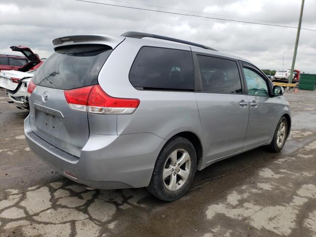 Photo 3 from auction – 2013 TOYOTA SIENNA LE with VIN 5TDKK3DC2DS287756
