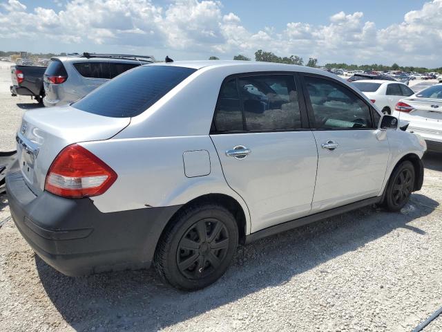 Photo 3 from auction – 2010 NISSAN VERSA S with VIN 3N1BC1AP2AL458082