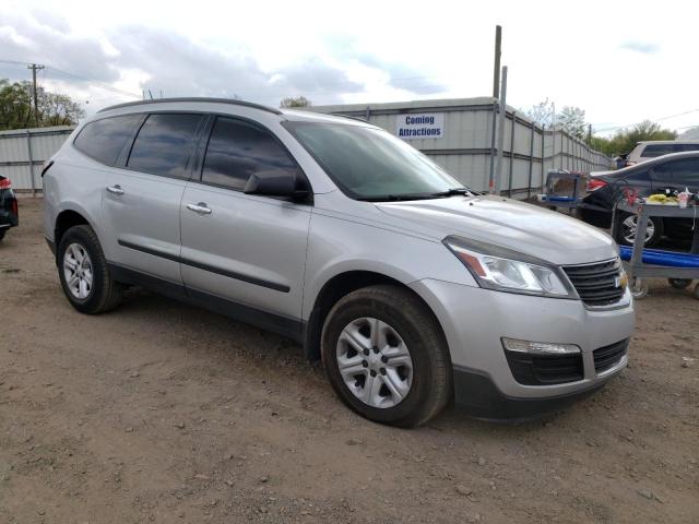Photo 4 from auction – 2017 CHEVROLET TRAVERSE L with VIN 1GNKRFED7HJ140282