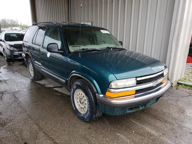 Photo 4 from auction – 1998 CHEVROLET BLAZER with VIN 1GNDT13W7W2110191
