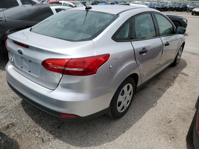 Photo 3 from auction – 2018 FORD FOCUS S with VIN 1FADP3E27JL201716