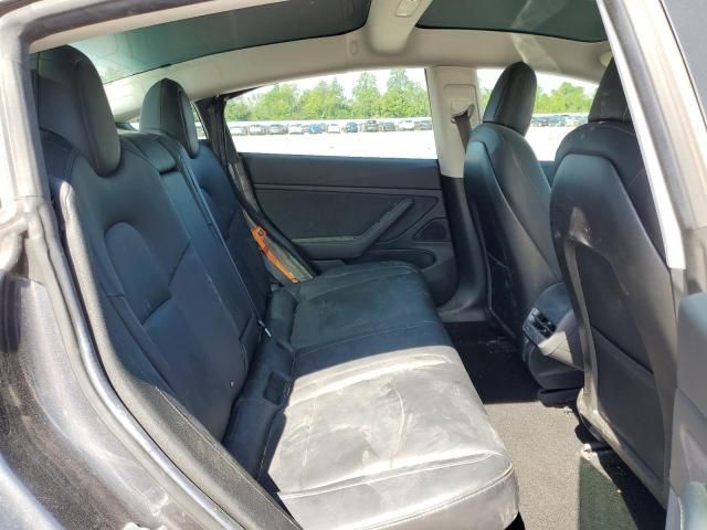 Photo 10 from auction – 2018 TESLA MODEL 3 with VIN 5YJ3E1EA3JF004472
