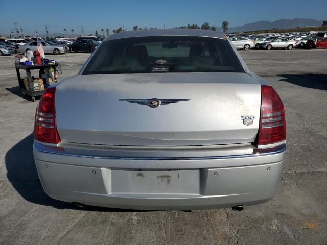 Photo 6 from auction – 2005 CHRYSLER 300 with VIN 2C3AA63H55H527898