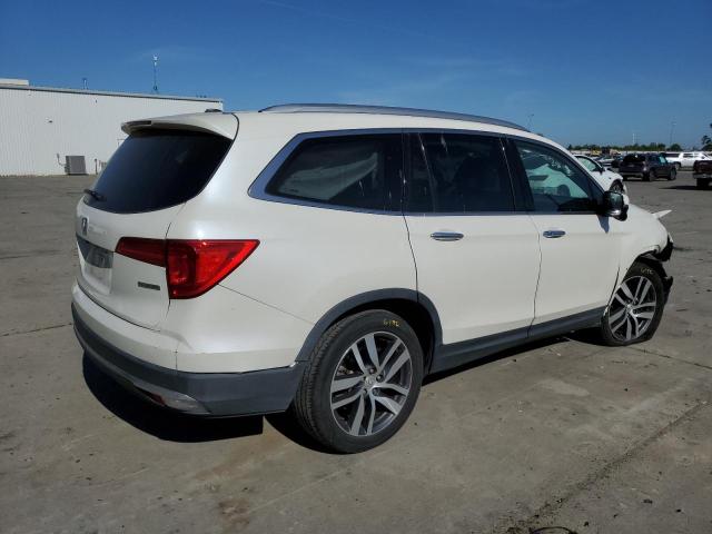 Photo 3 from auction – 2017 HONDA PILOT TOUR with VIN 5FNYF5H99HB024974